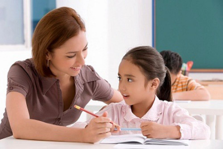 Dạy con biết chia sẻ và yêu thương Dạy con biết chia sẻ và yêu thương